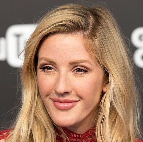 How Ellie Goulding is connected with the royal family. Is she look royal? 