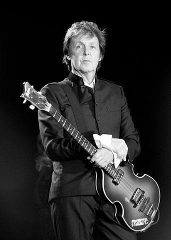 How Tall is Paul McCartney? What's his height? 