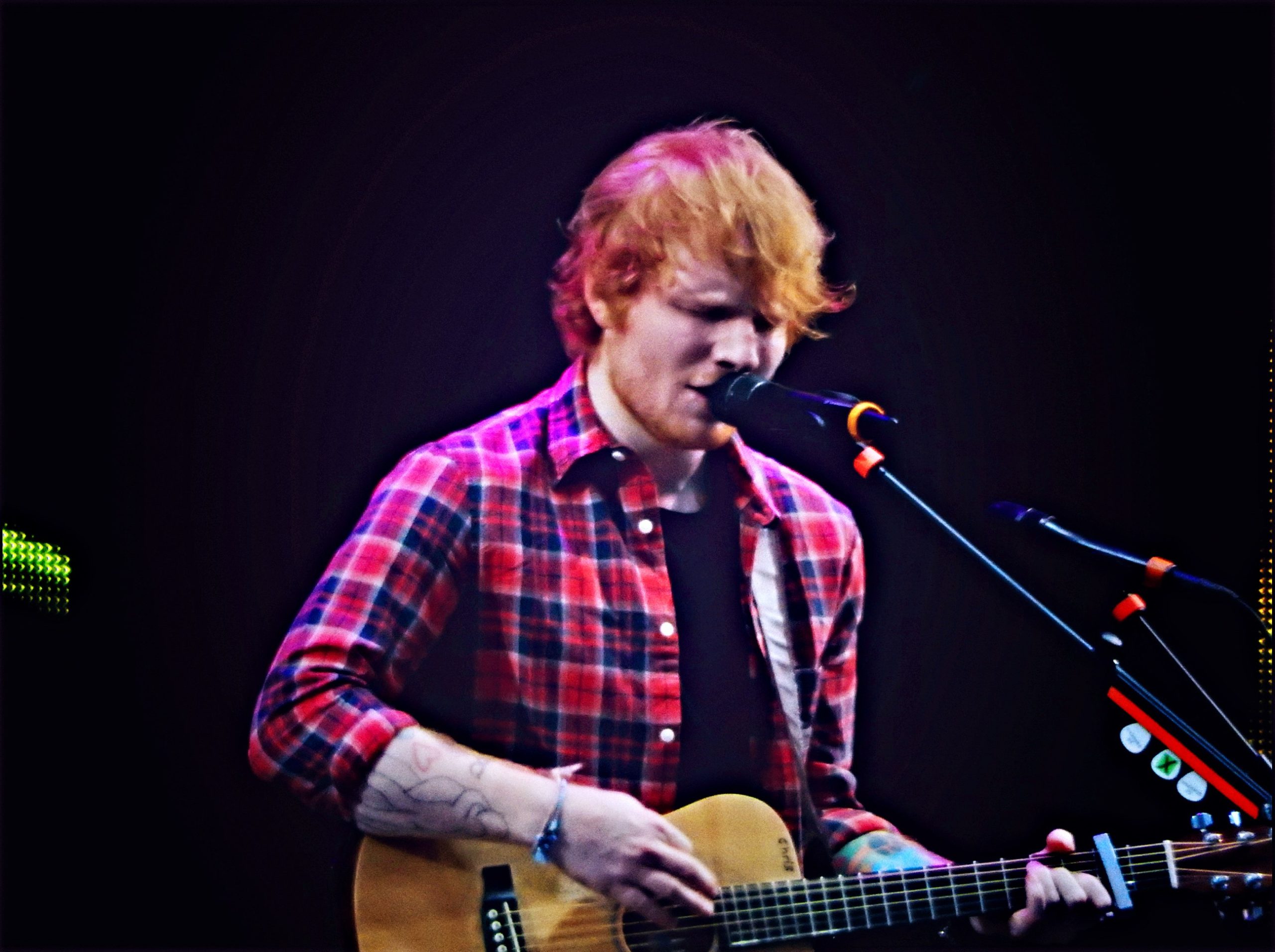 Is Ed Sheeran Gay? What's his sexual orientation? 