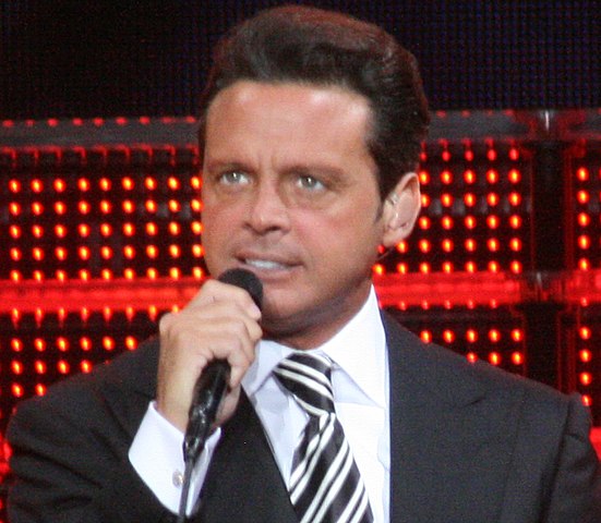 Everything about Luis Miguel's age, height, Sexuality, Parents, Net Worth. 