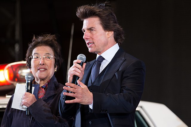 What’s Tom Cruise Political Views? Which political party he supports? 