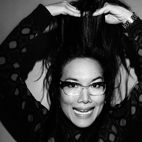 What's Ali Wong's nationality? Is she Vietnamese or American? 