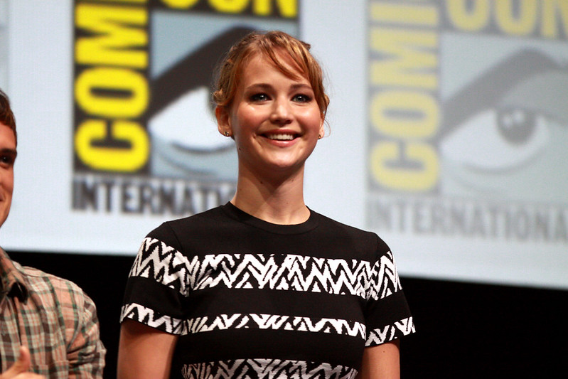 What's Jennifer Lawrence's sexual orientation? Is she gay? 