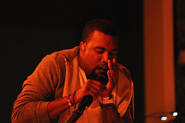 What;s Kanye West Net Worth? How rich is he? 